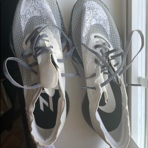 Nike air zoom tempo next% women shoes